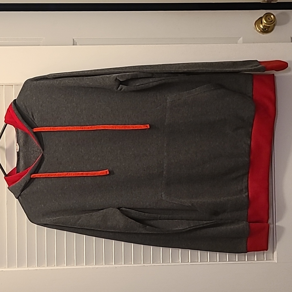 Men Sweatshirts. Size Large.